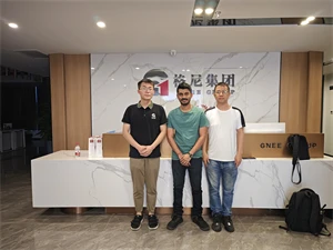 タンザニアへアルミ箔12トンを輸出。